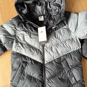 Nike Kids Black and Gray Puffer Jacket